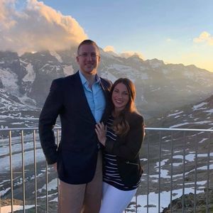 Meet your Posher, Regina